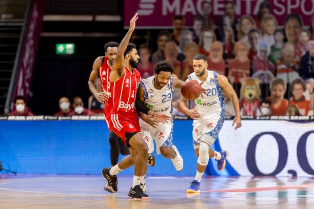 而是反映出 而是反映出